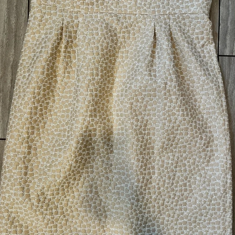 Tahari Arthur S. Levine Gold & White Dress Size 12 - Picture 2 of 9